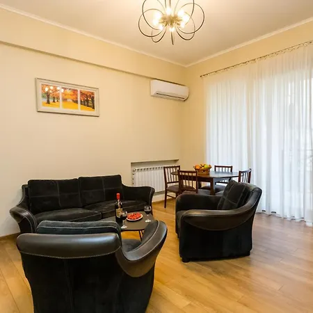 Apartment In The City Centre Тбилиси Экстерьер фото