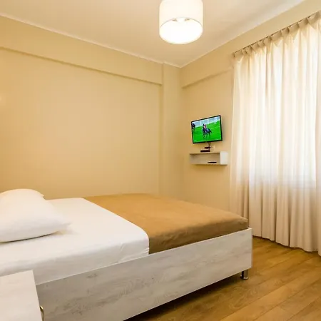 Apartment In The City Centre Тбилиси Экстерьер фото